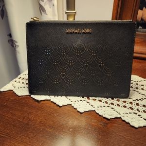 Michael Kors wristlet